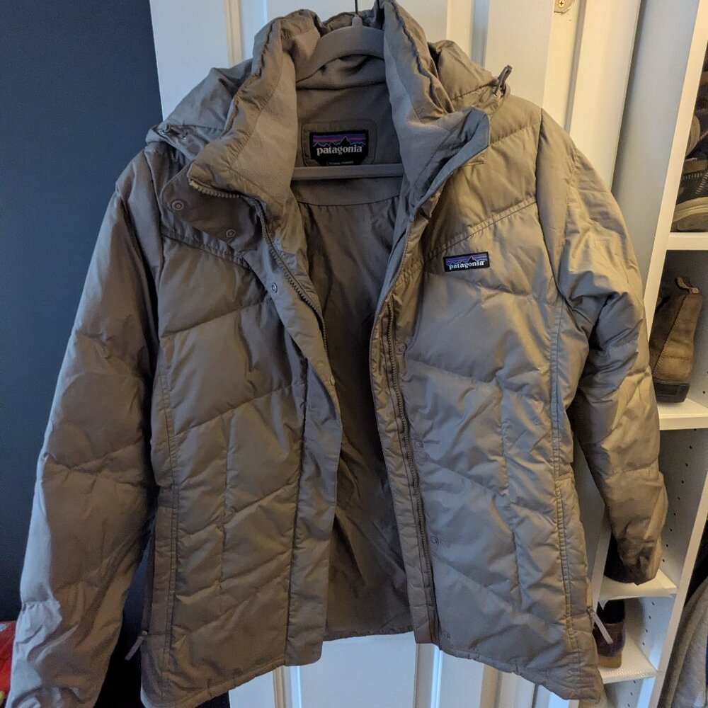 Patagonia Women's Down With it Jacket Size LARGE